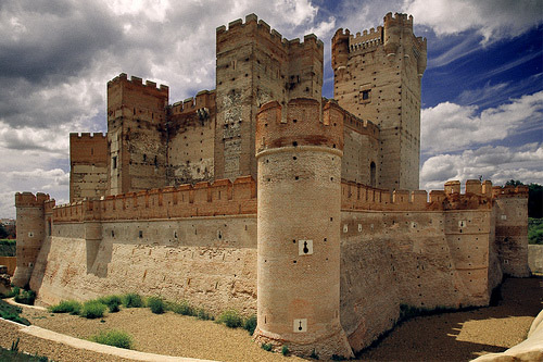 5 Kastil Paling Indah di Dunia part 1 Castle Of La Mota